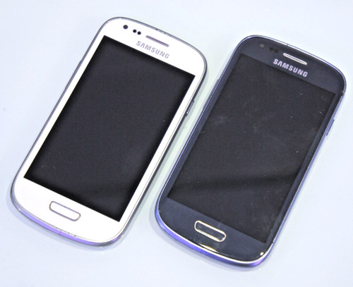 Samsung galaxy mini - 2x,